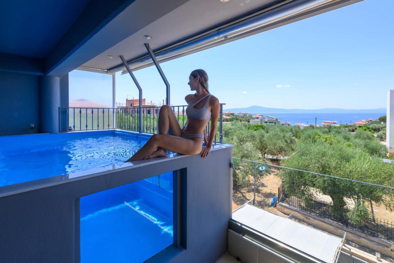 Grand Suites With Private Pools Kalamata Exterior photo