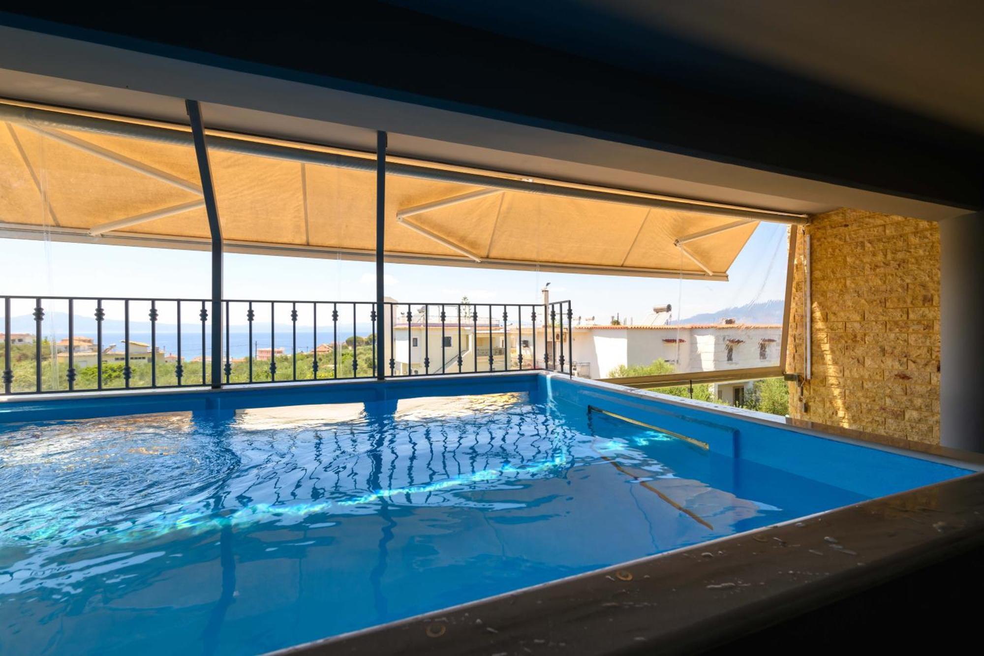 Grand Suites With Private Pools Kalamata Exterior photo