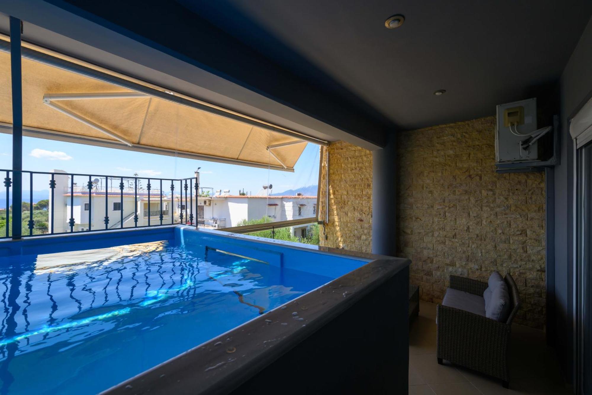 Grand Suites With Private Pools Kalamata Exterior photo